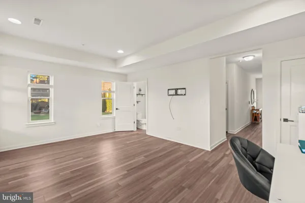 14 DIANA LN