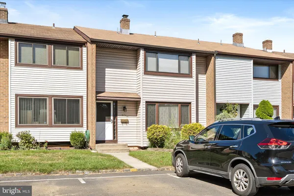 571 FAIRFIELD RD