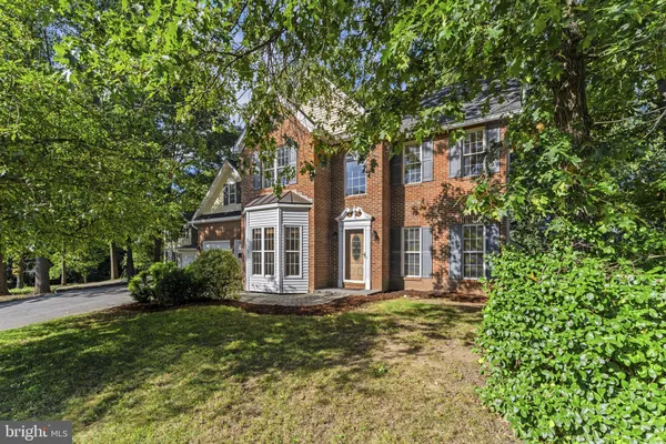 114 SETTLERS CIR