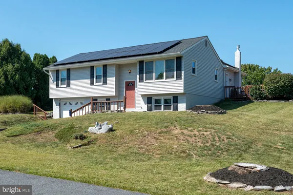 237 BUTTONWOOD DR