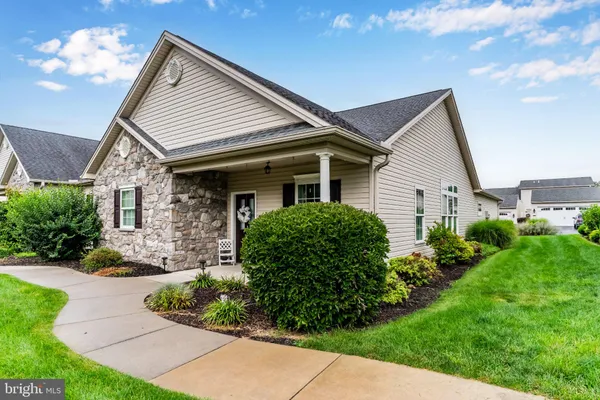 6937 DERRICK DR 88