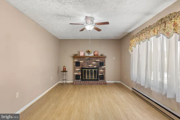 238 INDIAN SPRING RD