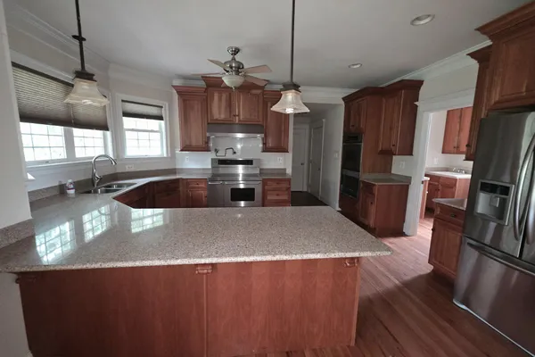 227 CANEY CT