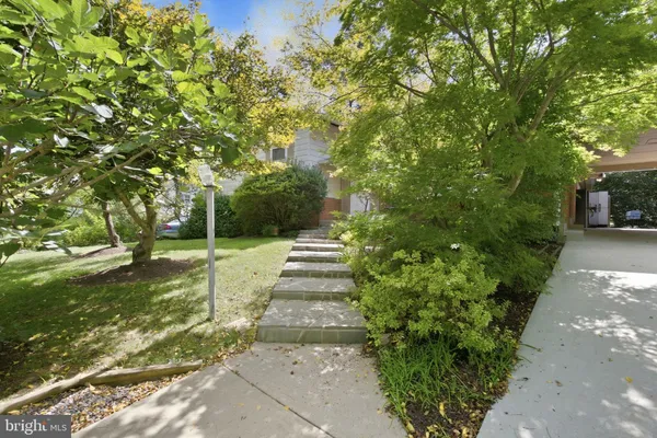 11902 ENID DR
