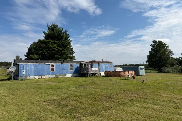 83 FAWN LN