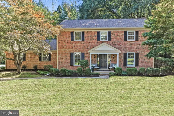 502 BEECHWOOD DR