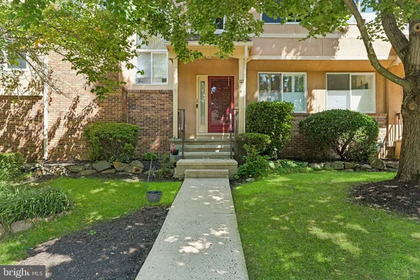 112 KINGSLAND CIR