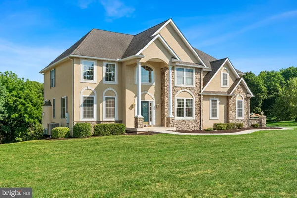 3940 WHITETAIL CT
