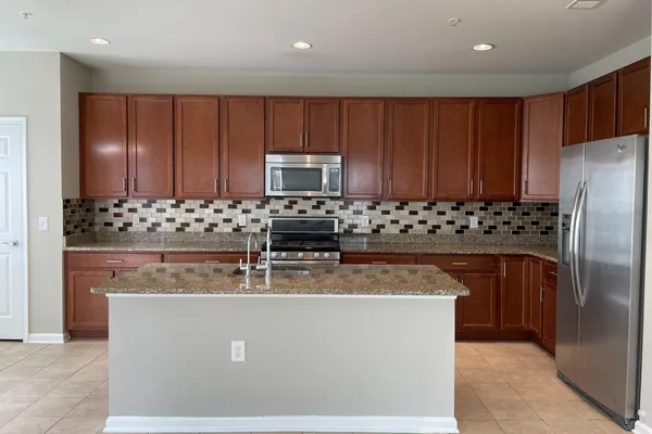 2953 FINSBURY PL 96