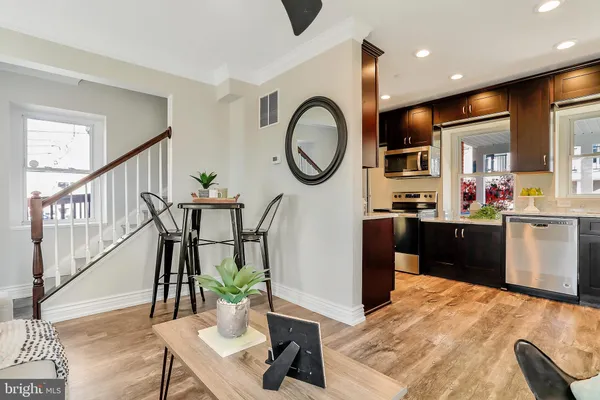 37 S PROSPECT ST 105