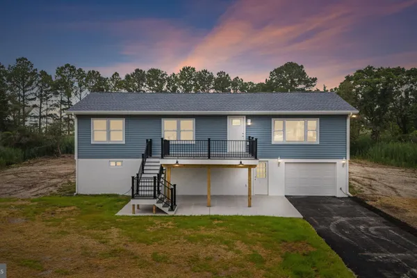 921 PARSONS DR