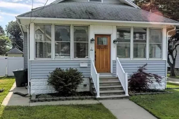221 SYLVAN AVE
