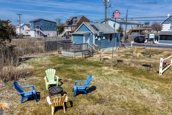 58 HUBBARD AVE