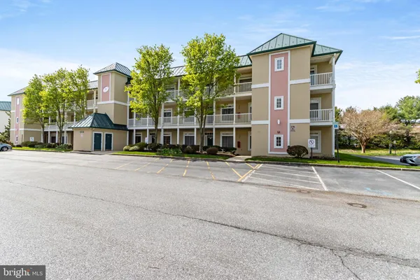 34313 SUMMERLYN DR 417