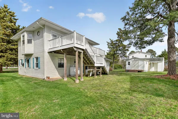11005 POPLAR DR