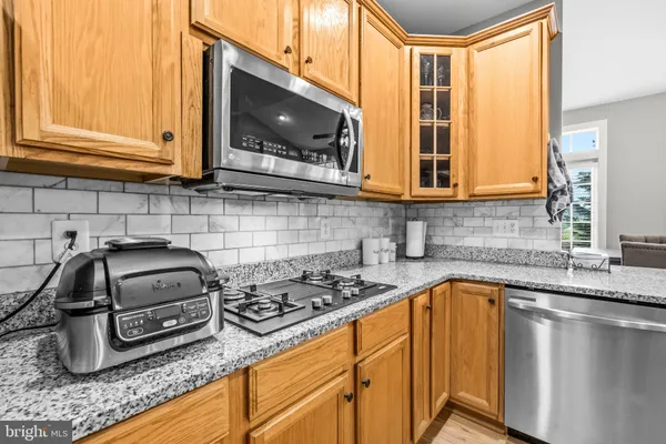 13231 DUTROW DR
