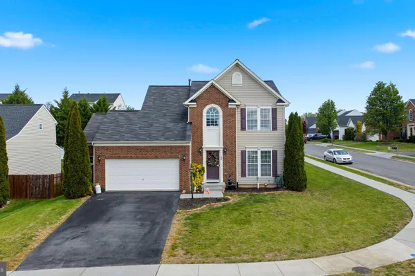 100 HALF PENNY CT