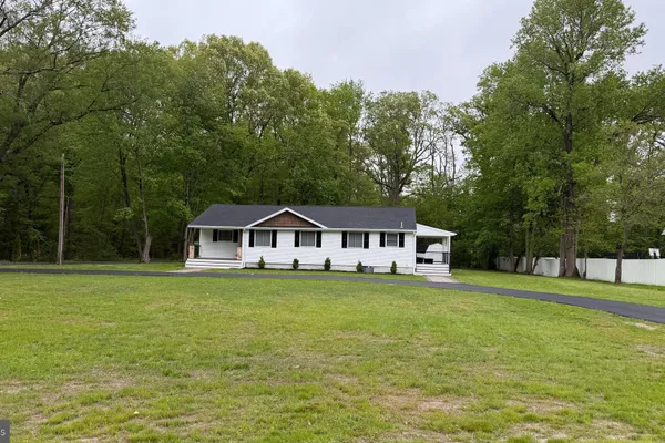 2470 WHITE OAK RD