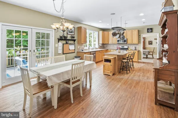 15 HOLLYBROOK RD