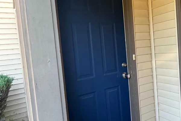 27 FOXGLOVE DR