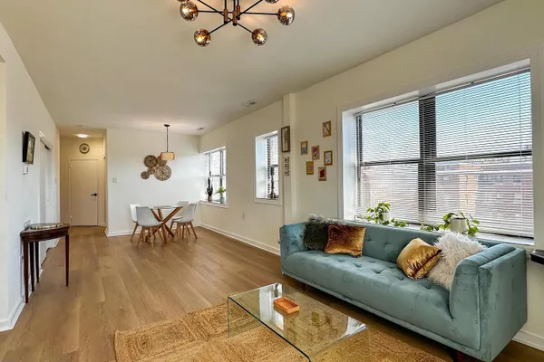 80 NEW YORK AVE 402