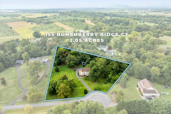 155 BUNCHBERRY RIDGE CT
