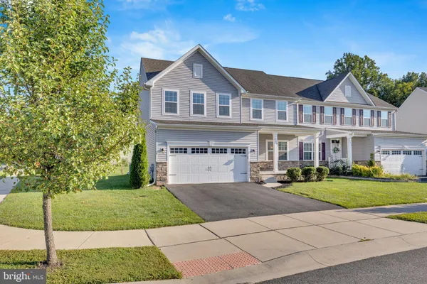 220 FELIX DR