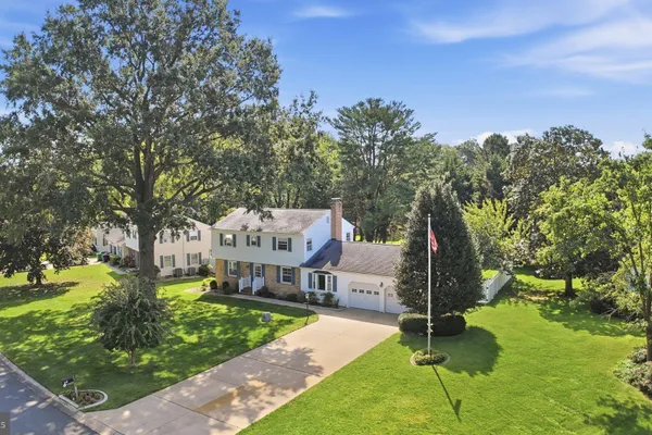 86 DALWIN DR