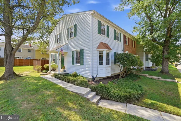 1757 SHARWOOD PL