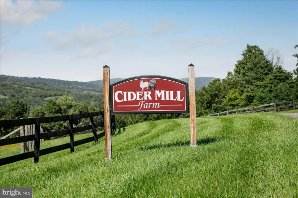 11470 APPLE MANOR RD