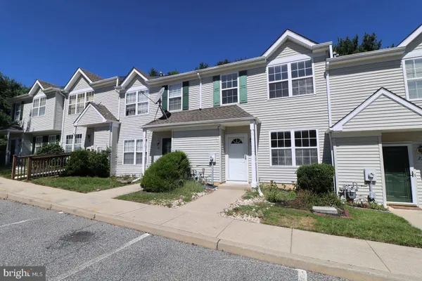 25 GRISTMILL LN