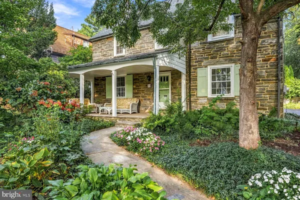 35 OVERHILL RD