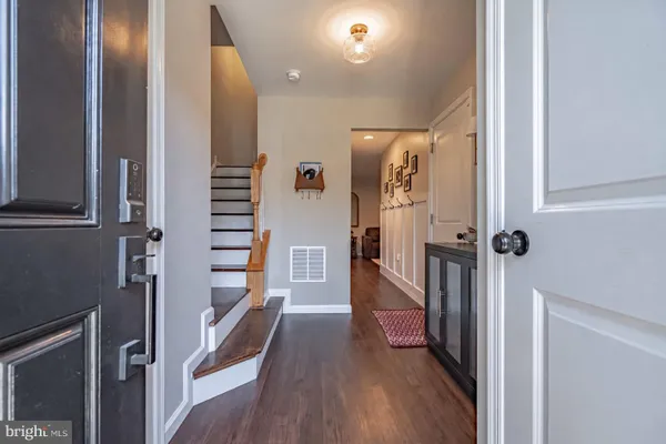 82 GREEN VIEW DR