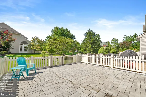 119 CROMWELL DR