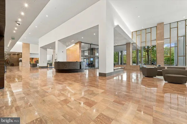 2401 PENNSYLVANIA AVE 11B21