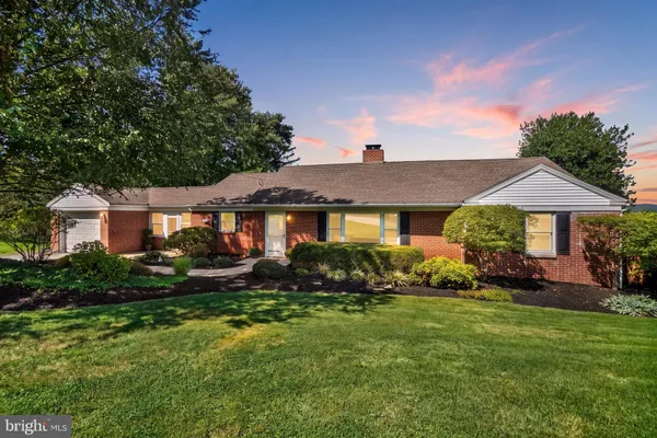 3 WINDEMERE CT