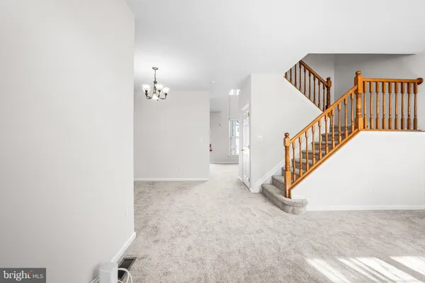 383 TUVIRA LN