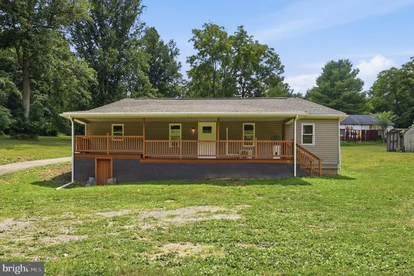 12528 SEAVOLT RD