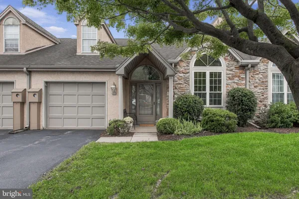 110 GREENVIEW DR