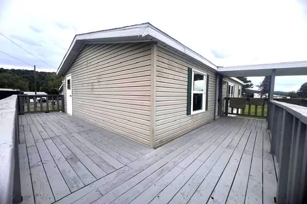 19 SAMMY MOBILE HOME PARK RD