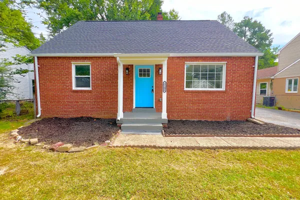 3106 WALTERS LN