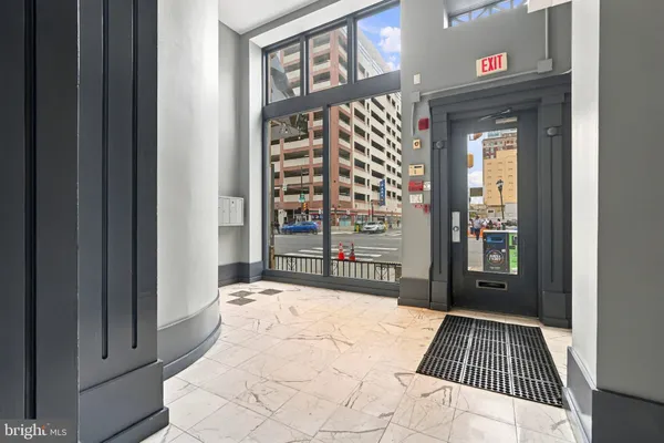 201 N BROAD ST 4