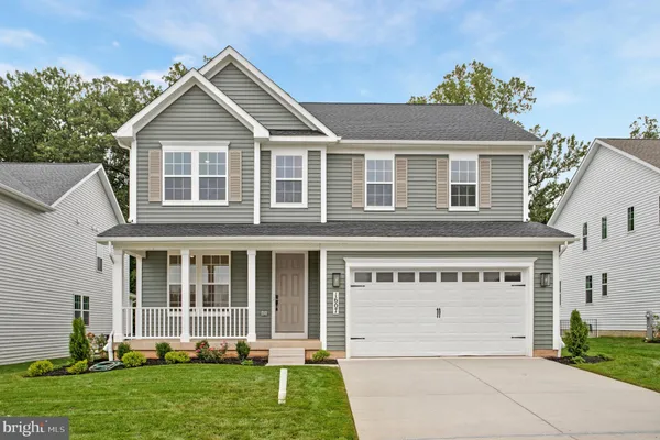 1607 SHADY TREE CT