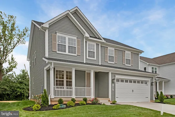 1607 SHADY TREE CT