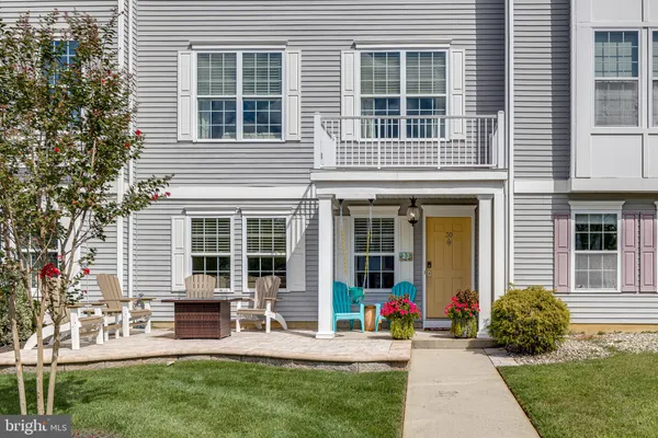30 MOUNTIE LN