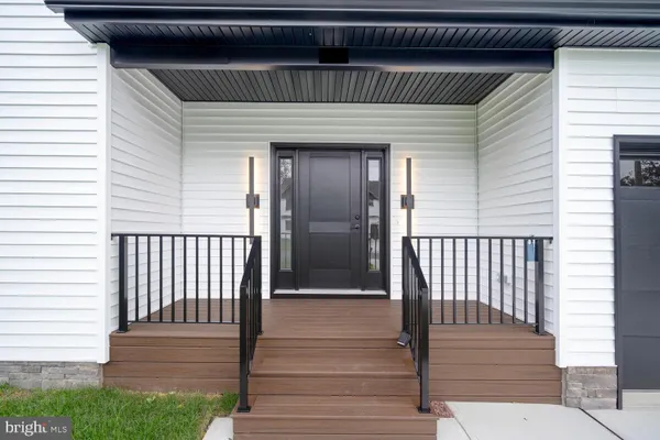 327 ARLINGTON AVE