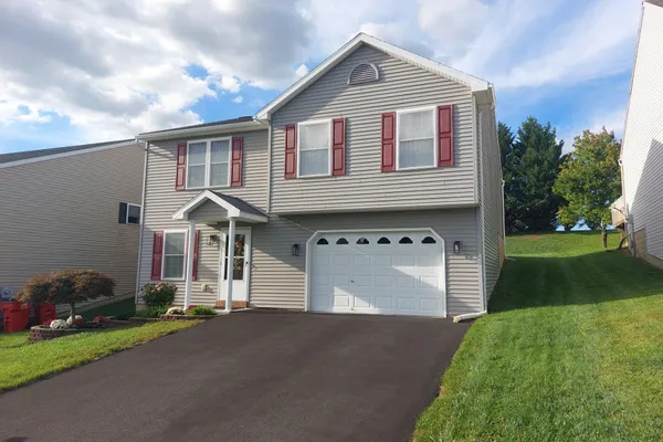 114 TWIN CREEKS DR
