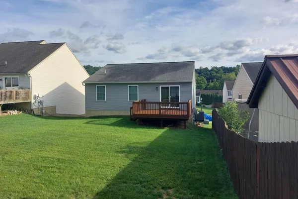 114 TWIN CREEKS DR