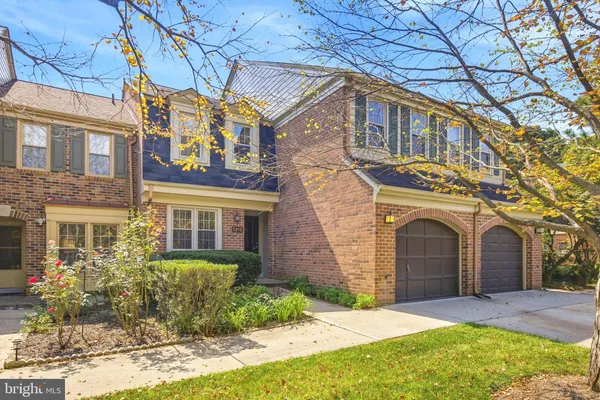 5816 EDSON LN