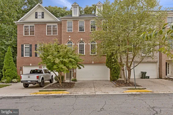 8313 DOCKRAY CT